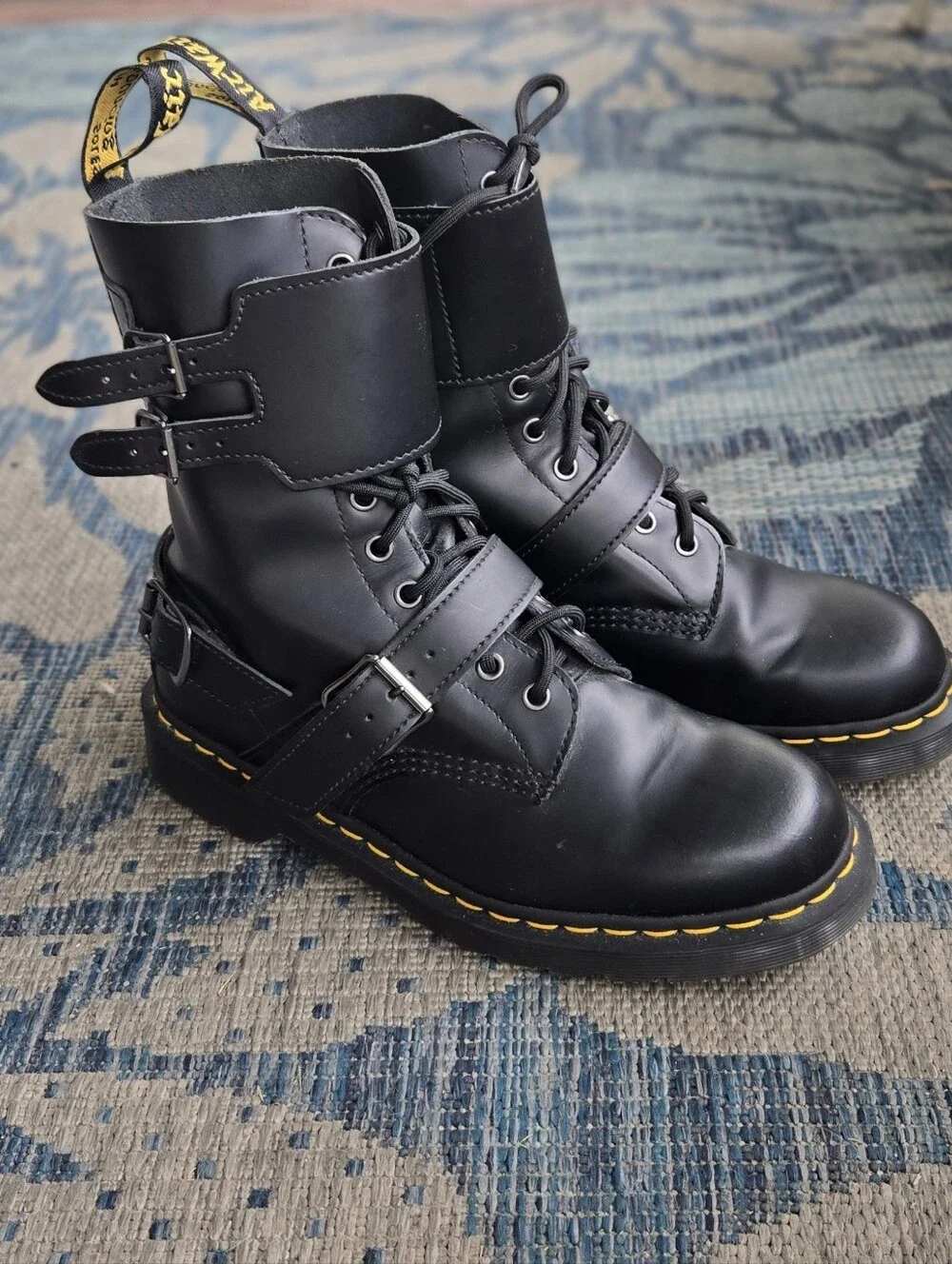 Dr. Martens joska boot